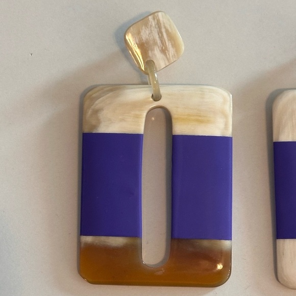 Blue, White, and Brown Resin Statement Earrings - Picture 3 of 5